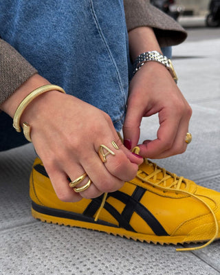 Anillo Worthy Ajustable con tu inicial