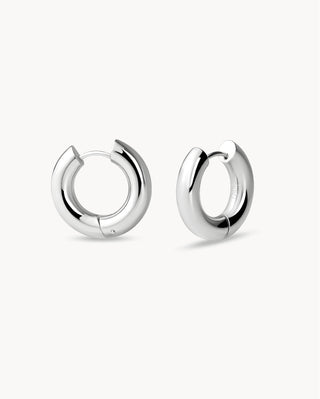 Argollas gruesas Small Silver plateadas lisas brillantes, waterproof de Pialü