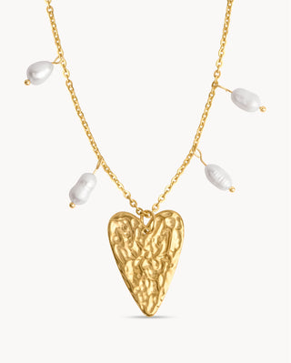 Collar dorado con colgante de corazón texturado y perlas barrocas en cadena, waterproof Pialü
