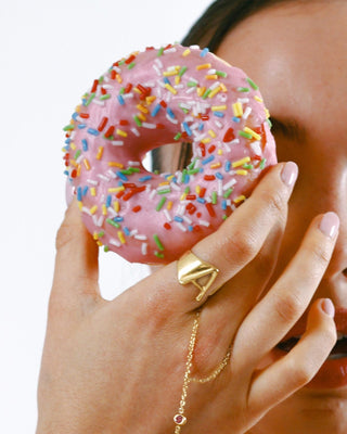 Anillo Worthy Ajustable con tu inicial