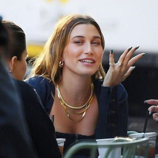 Set Hailey