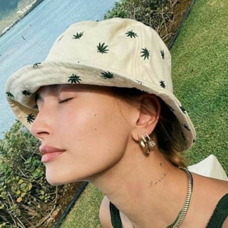Set Hailey