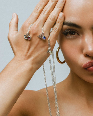 Collar con piedra de nacimiento silver