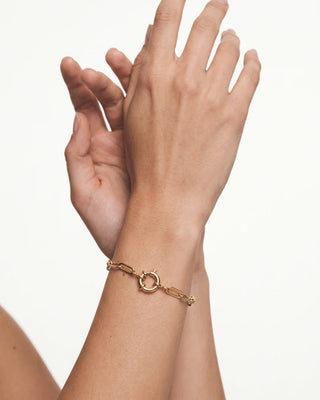 Pulsera Nudo Dorado