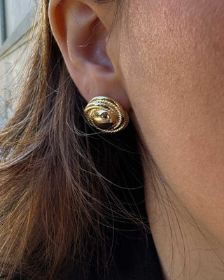 Aretes She loves coffee