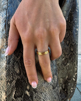 Anillo So classy martillado