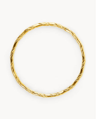 Brazalete rígido dorado fino con textura trenzada retorcida, joya waterproof de Pialü