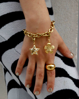 Charm Anhelo estrella dorada vista frontal, acero inoxidable waterproof de Pialü