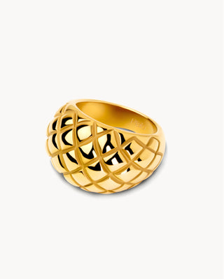 Anillo cúpula con rejilla calada dorada, joya waterproof de Pialü
