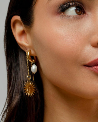 Hoops colgantes de perla barroca