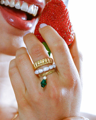 Anillo She turns heads