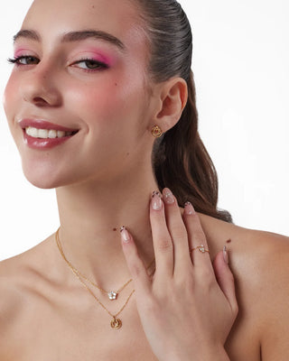 Collar con dije de anillos entrelazados dorado, acero inoxidable waterproof, joya de Pialü