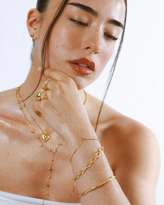 Pulsera Amelie dorada con cadena de argollas ovaladas waterproof de Pialü