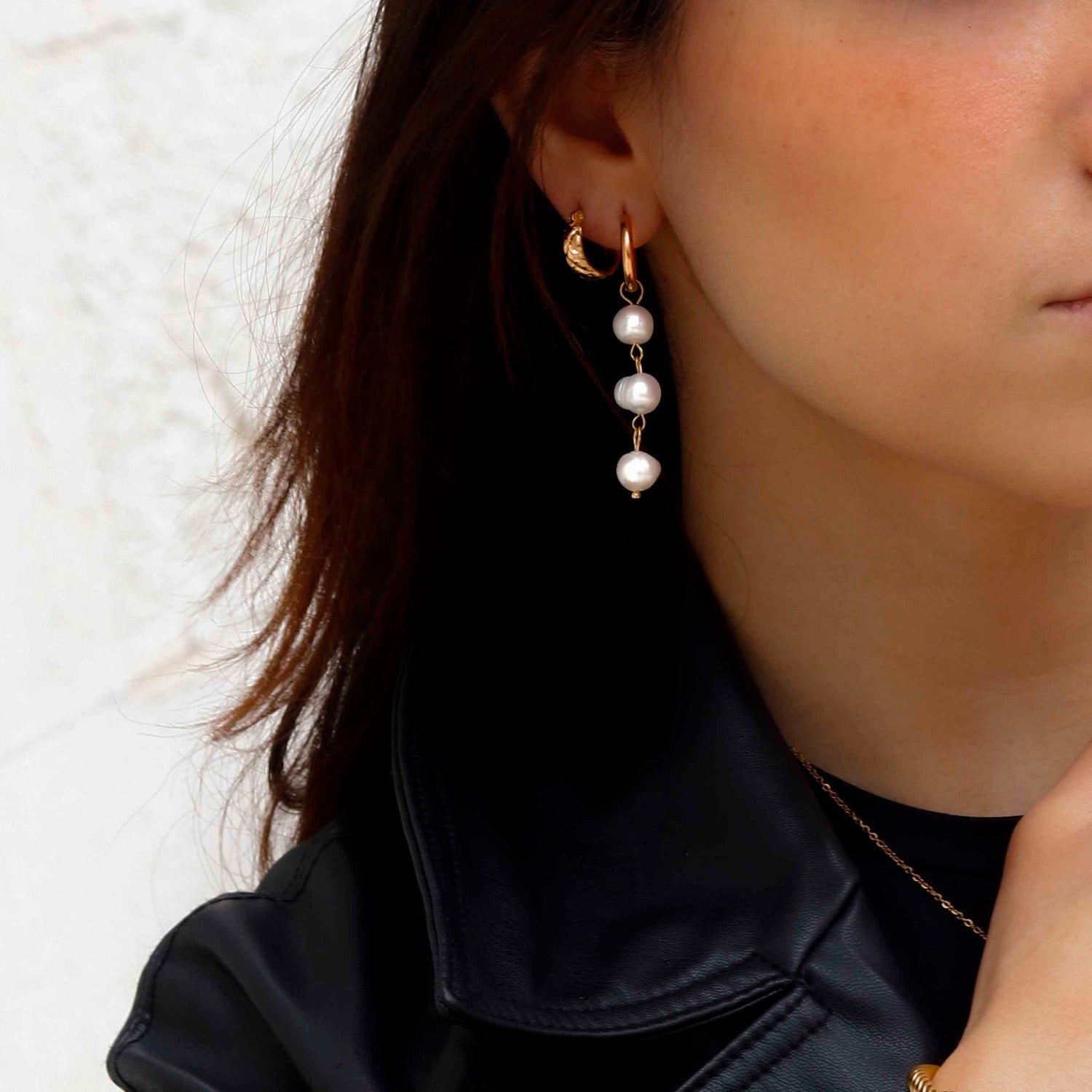 Aretes Versailles colgantes con perlas naturales - pialu